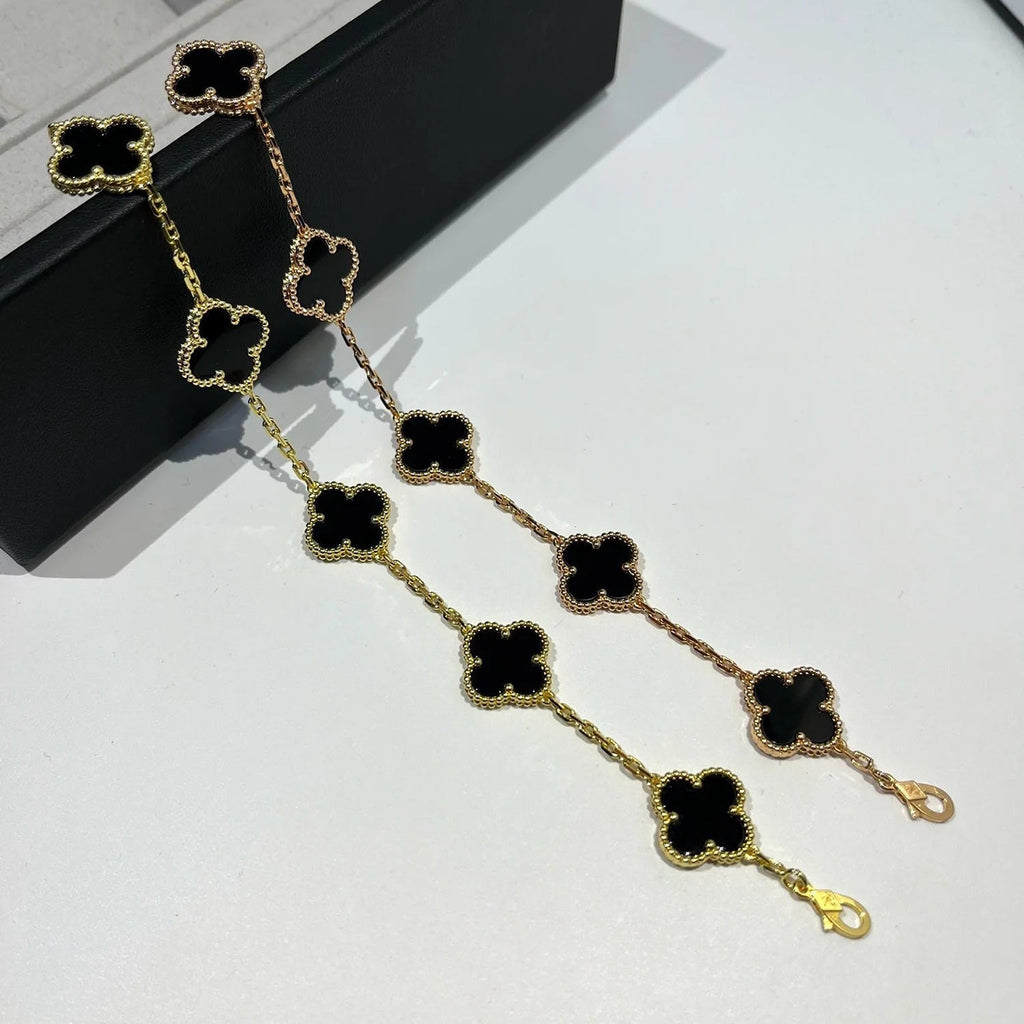 VCA CLOVER 5 MOTIF ONYXS BRACELET COLLECTION