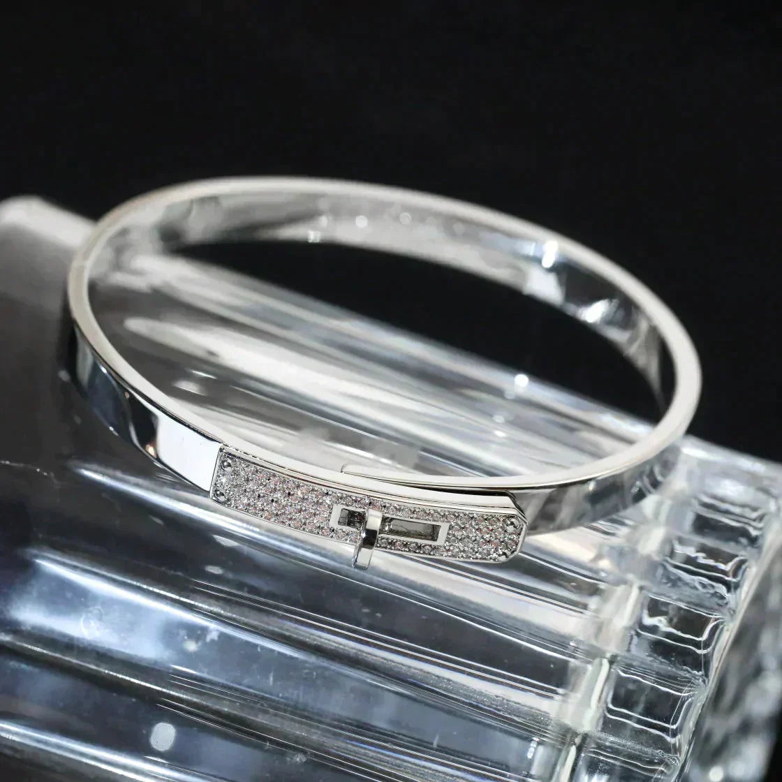 HERMES KELLY SILVER DIAMOND BRACELET
