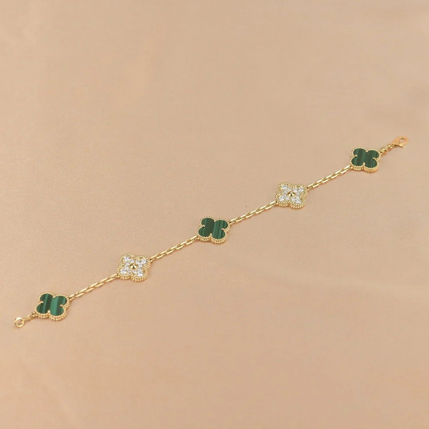 VCA CLOVER 5 MOTIF MALACHITE BRACELET COLLECTION
