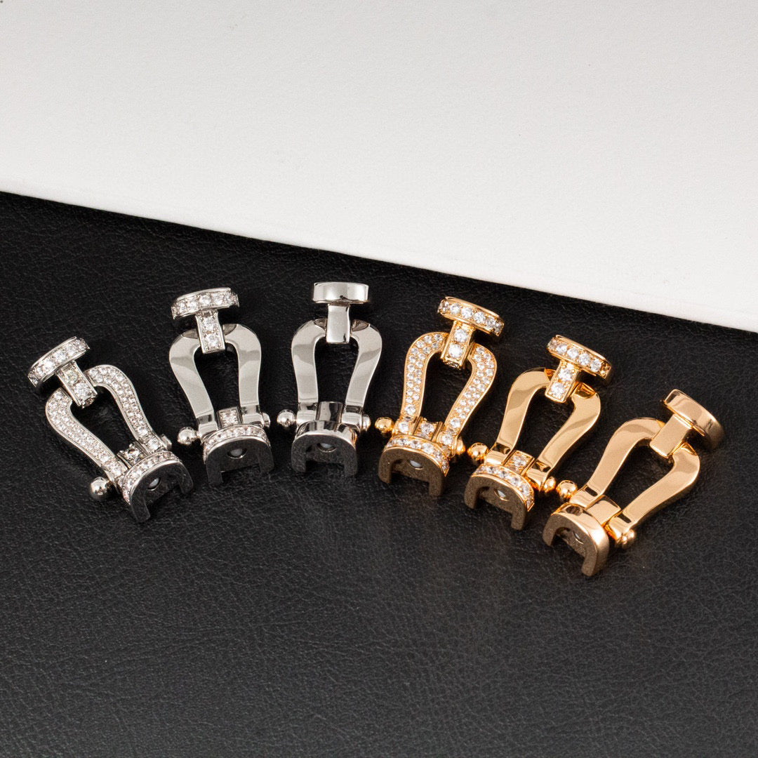 FRED FORCE LARGE HORSESHOE HALF DIAMOND BRACELET GOLD